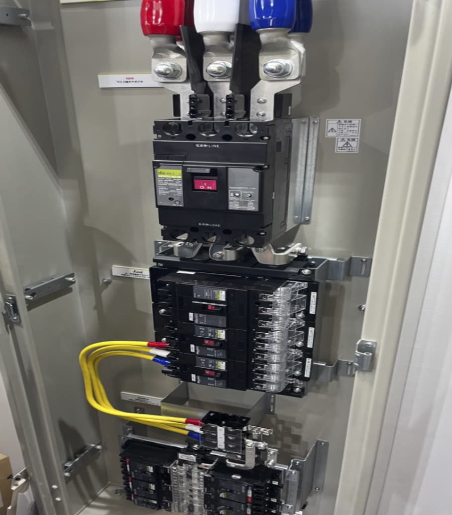 コンパクト動力、電灯盤設計、製造